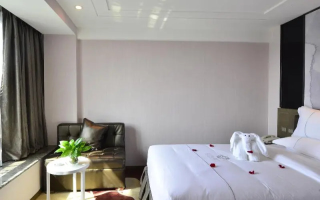 Insail Hotels (Pazhou Exhibition Center KeCun Metro Station Dunhe Road Branch Guangzhou)