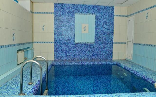 Hotel Kedr