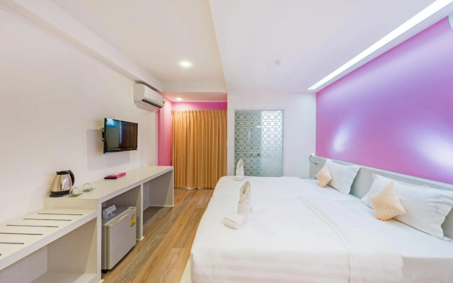 Loews Hollywood Hotel