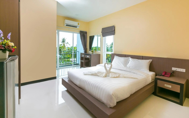 ตะวันอพาร์ทเม้นท์โอเทลThawanapartmentHotel