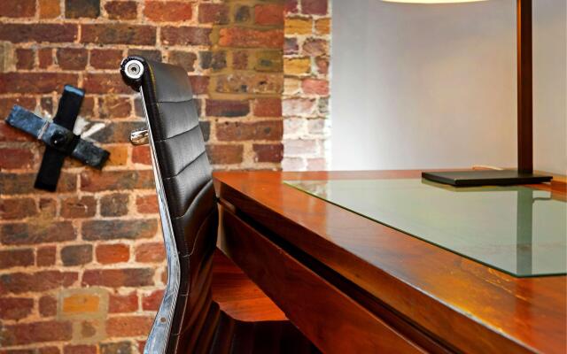 DoubleTree by Hilton London - Docklands Riverside
