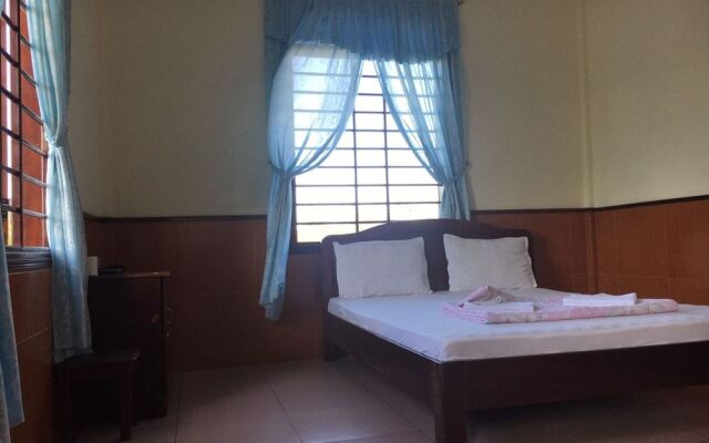 OYO 977 Minh Duc Guest House