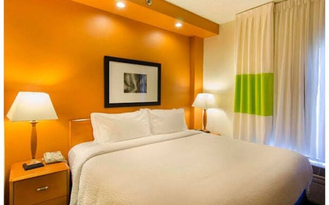 Fairfield Inn & Suites Newark Liberty International Airport