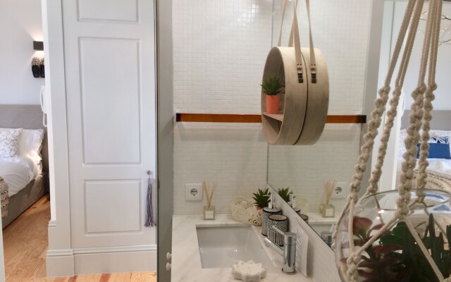 Boutique Rentals Boho Chic II Studio