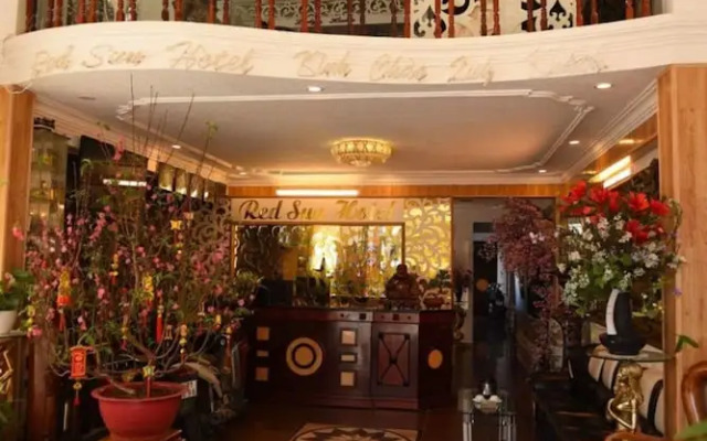Red Sun Hotel