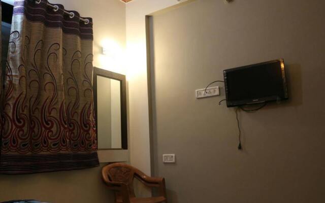 Roshan Residency