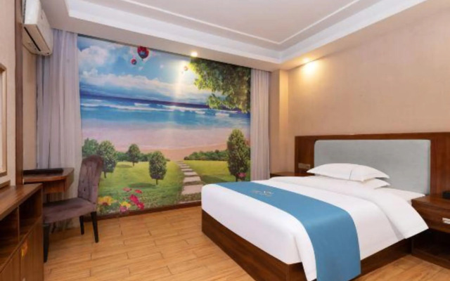 Guangzhou Helong Hotel