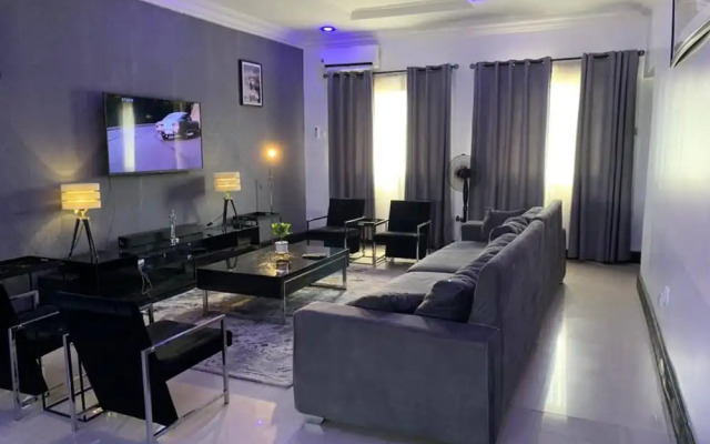 3 Bed Apartment at a Central Location