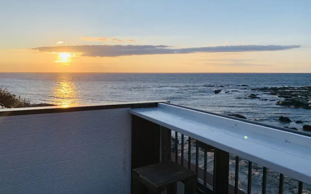Kamogawa Ocean Front Villa