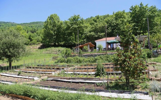 Karaiskos Farm