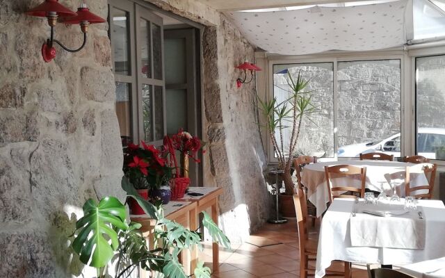 le relais de sully