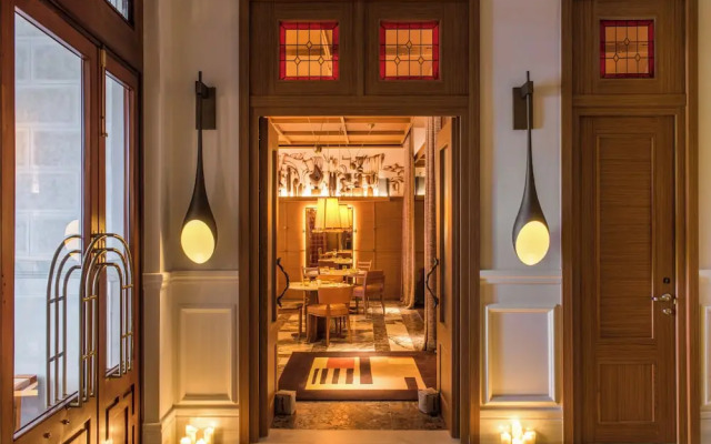 Brach Madrid - Evok Collection