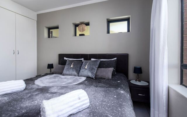 Jackal Creek Self-Catering Apartments