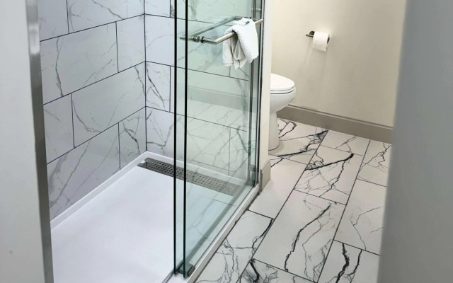 Quality Inn Creekside - Downtown Gatlinburg