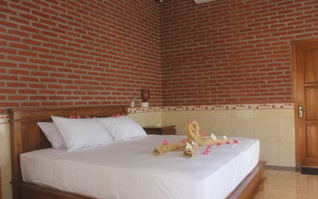 Eliska Sari Bungalows