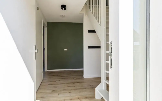 Welcoming Holiday Home With Private Garden