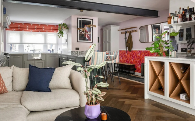 Maida Avenue II by Onefinestay