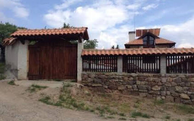 Zelenigrad Guest House
