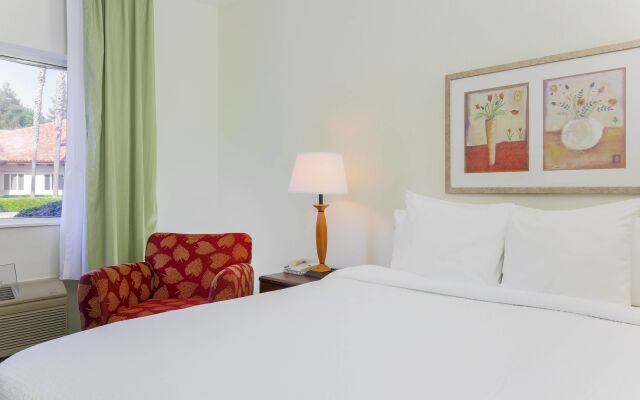 Fairfield Inn by Marriott Visalia Sequoia