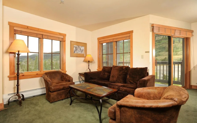 Expedition Station Condos by Vail Resorts