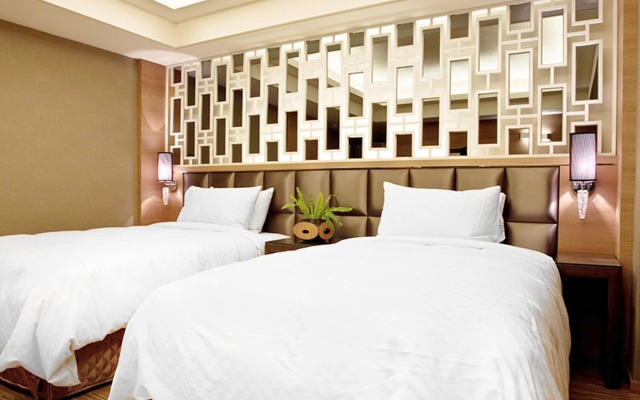 Royal Group Hotel Chang Chien Branch