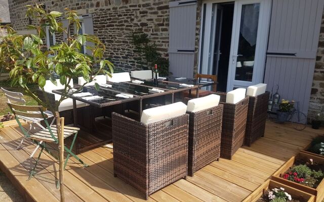 La Bastide Du Bonheur Chambres et Tables D'Hôtes