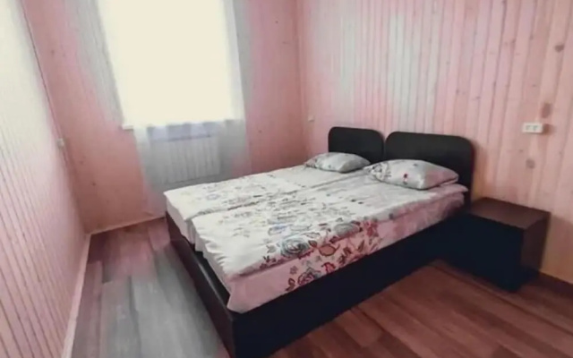Отель «Людмила» — фото
