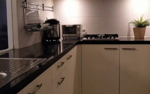 At Home Somerset Permata Berlian