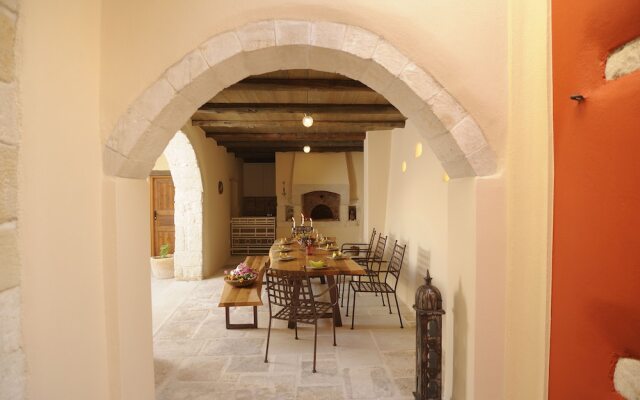 Veranda Rossa Suites