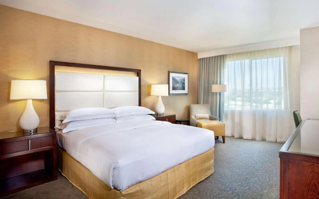 Cape Rey Carlsbad Beach, a Hilton Resort & Spa