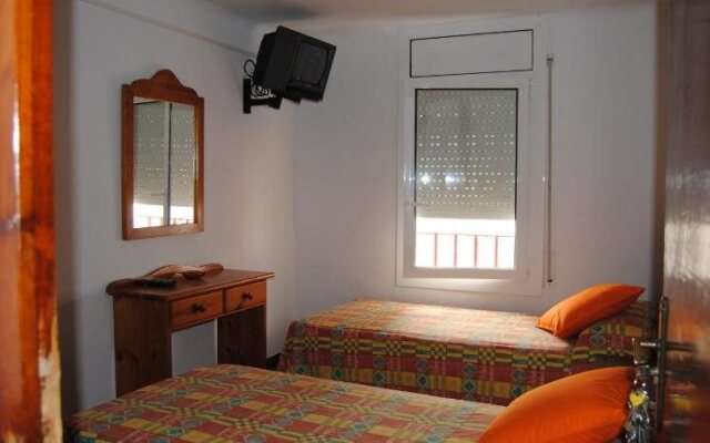 Hostal Colonia