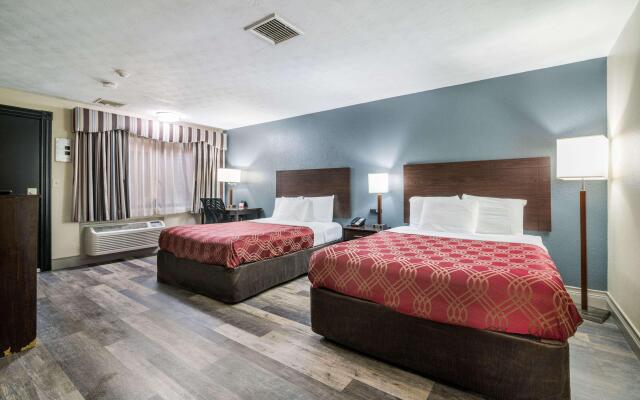 Econo Lodge Boston-Malden