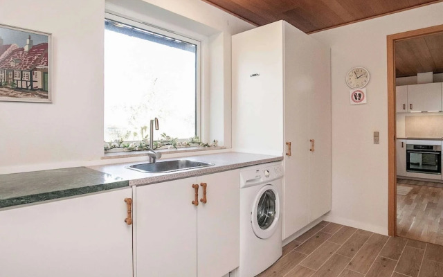 Cozy Holiday Home in Syddanmark near Sea