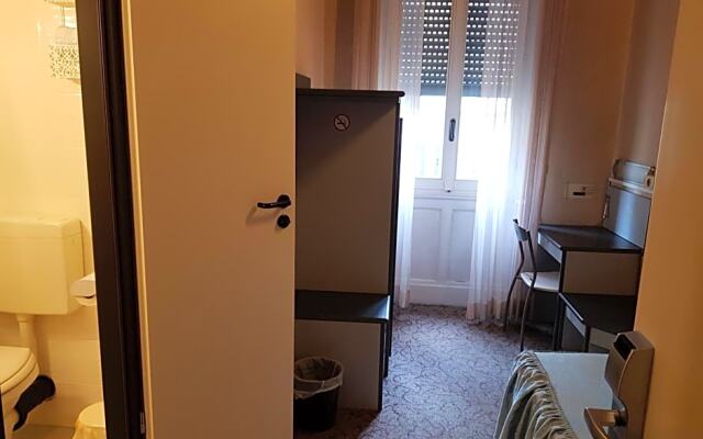 Hotel Ada