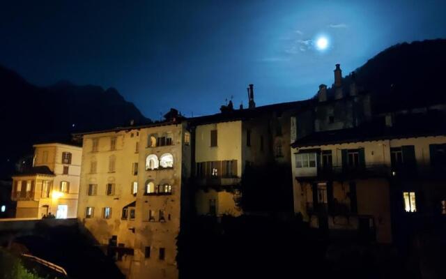 Chiavenna Suite
