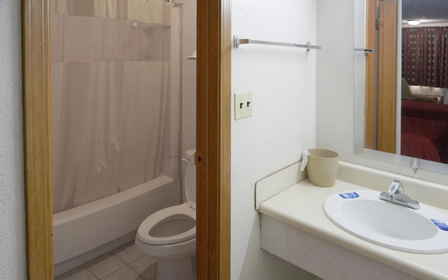 OYO Hotel Altus N Main St