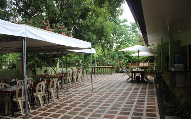 Coron Village Lodge