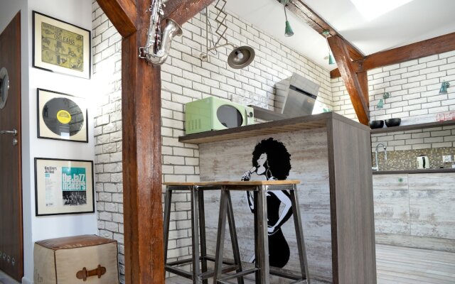 In the Attic Apartments