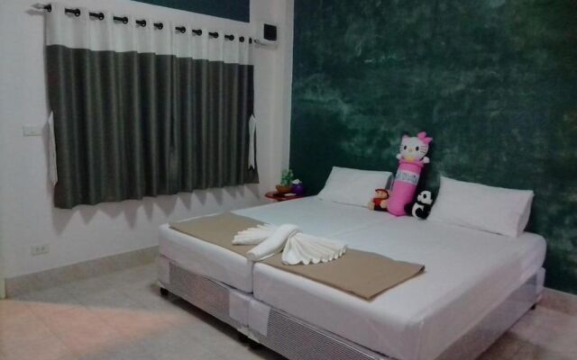Tawee Garden and Resort