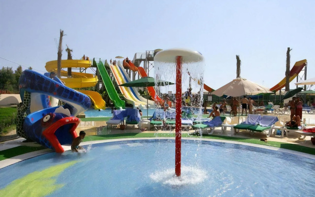 Dream World Palace