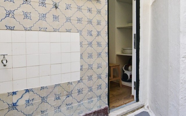 Amazing Grace Apartment