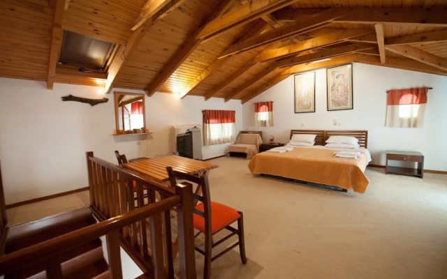 Zarkadis Beach Apartments