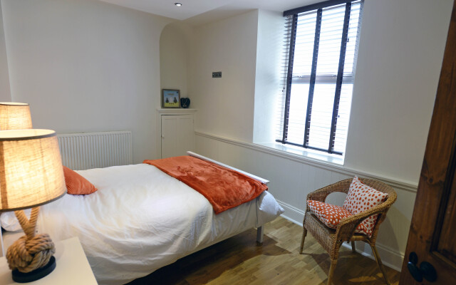 8 Culver Park - Close to Beach and Town Centre