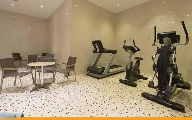 Royal Shiraz Hotel