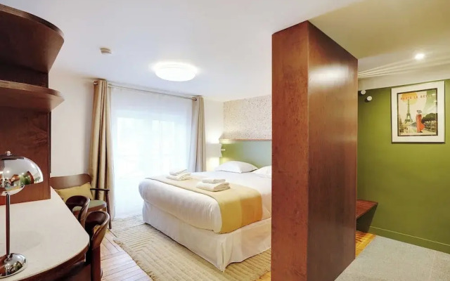 Intimate Studio - 2P - Folie-mericourt