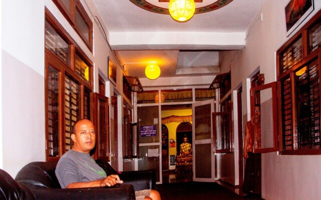 Bouddha Inn Meditation Center