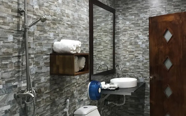 Xayana Home
