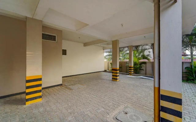 OYO Flagship 805216 Senthamizh Residency