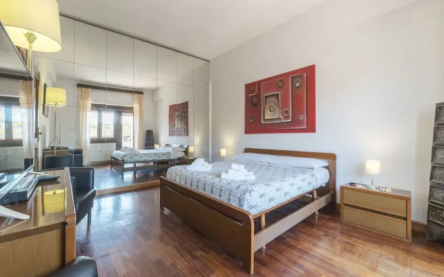 Portaportese Wooden Flat