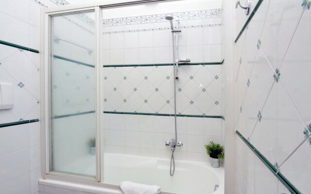 Rm-h501-lmur15a2 - Muratori 15 - Cozy Oppio